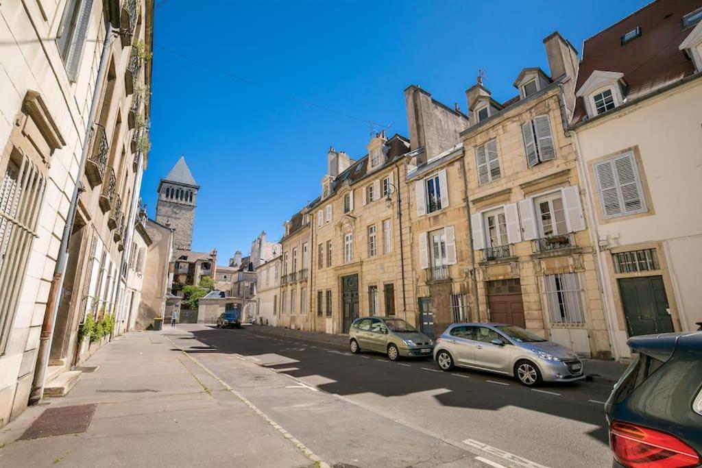 Le St Nicolas Au Coeur Du Centre Historique Apartment *